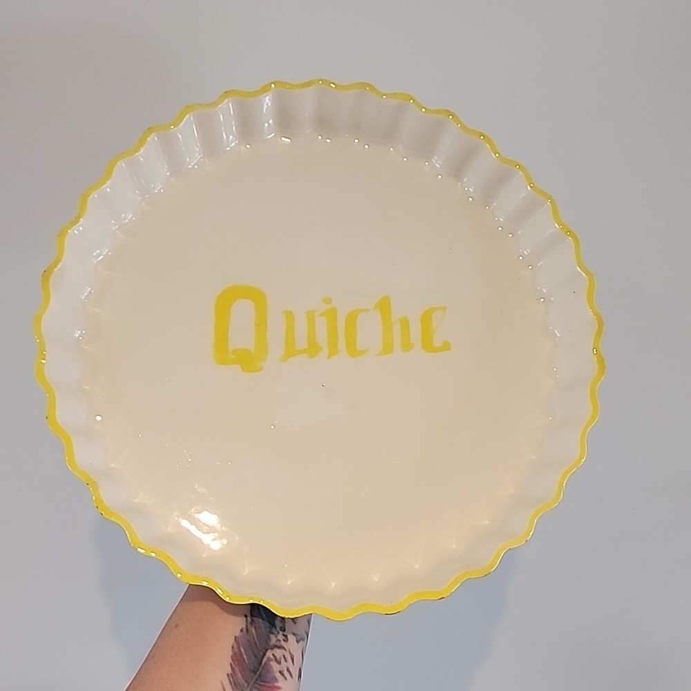 Vintage quiche ceramic dish